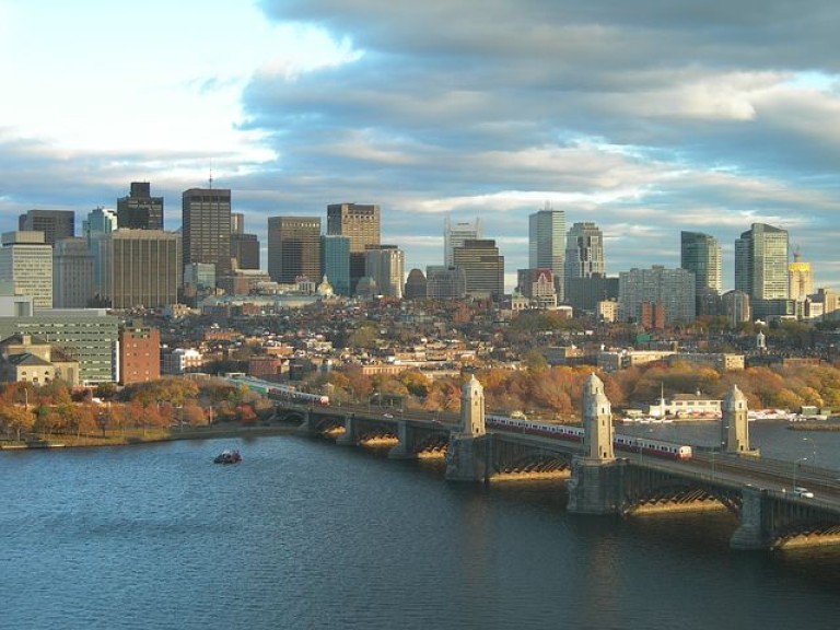 Boston ist aus Sicht von Thomas Oliver Müller, Dr. Sven Neubauer und der Deutsche Finance Group immer eine Investition wert.