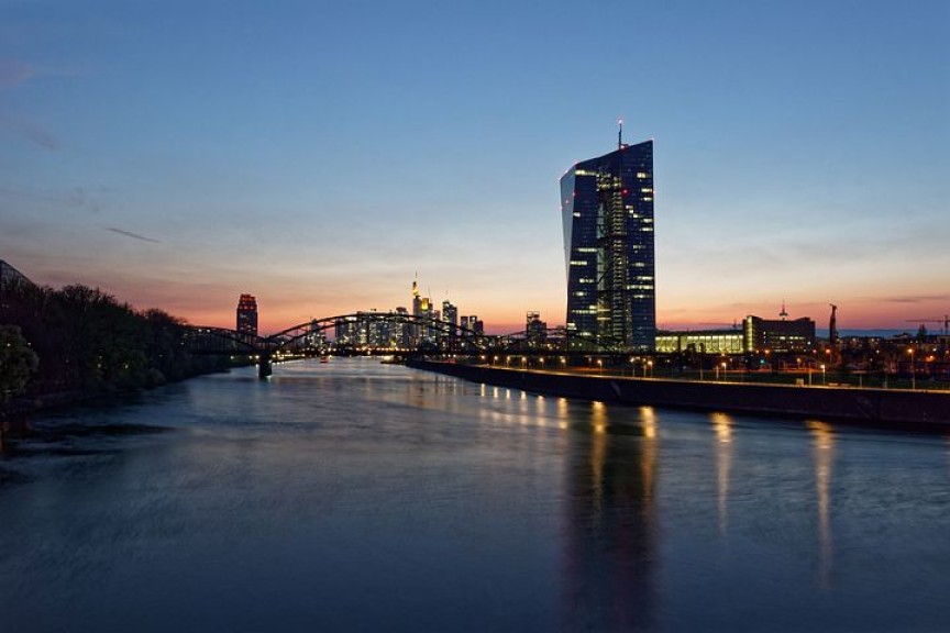 In der EZB-Zentrale in Frankfurt am Main wird über den Euro entschieden.