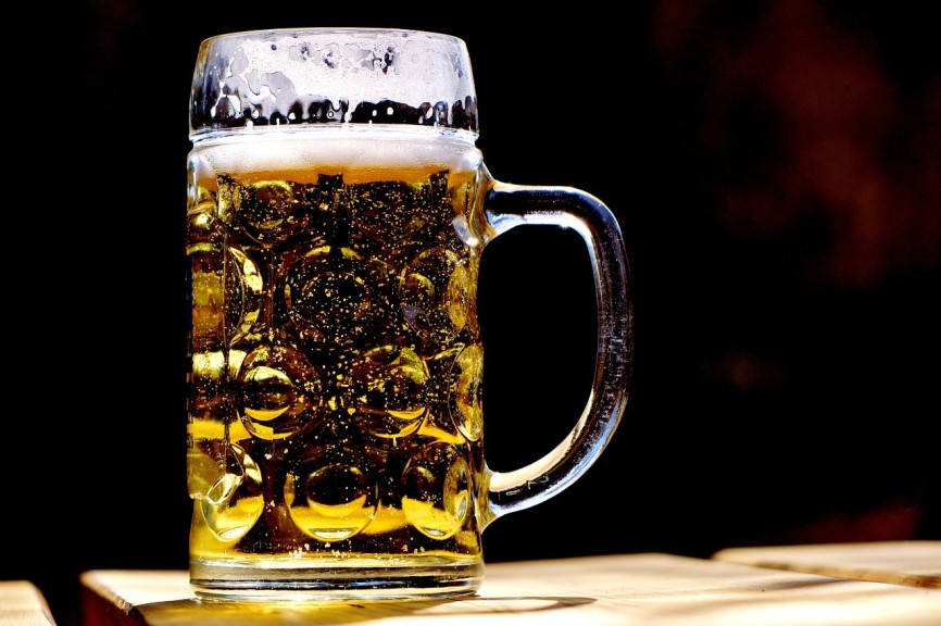 Wie voll wird die Maß Bier für die CSU bei der Landtagswahl 2023?